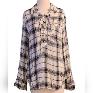 NWT Self Esteem size XL black/white top